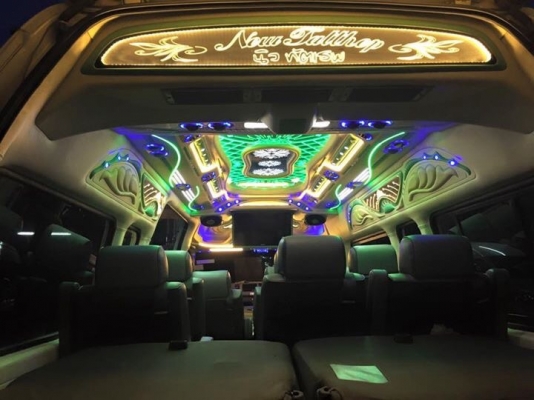 TOYOTA COMMUTER 2.7 CNG ปี11เกียMT