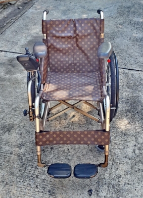 ขายวีลแชร์ไฟฟ้าแบบพับได้ AISIN สินค้าเพิ่งมาจากญี่ปุ่น