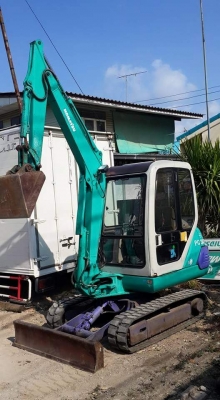 ขายรถแม็คโคKOMATSU PC30-7E
