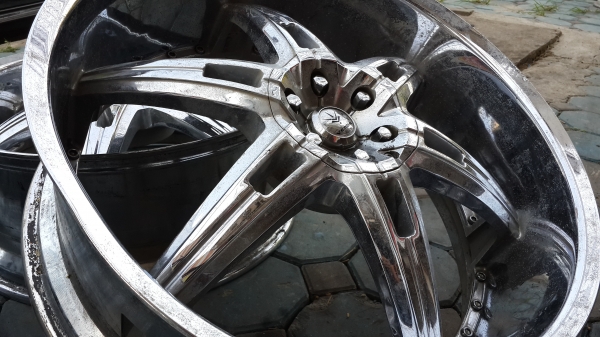 Verde wheel  ขอบ 24 โครเมี่ยม 6รู ครบชุด 4วง