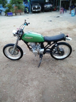 ขาย  Wing125 สภาพตามรูป มีเล่มทะเบียน+พร้อมโอน ขาดต่อ 2 ปี