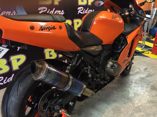 ขาย Kawasaki zx-12 1200cc ปี2005 สรรพสามิต+อินวอย แท้ สภาพสวยเครื่องดีมาก ขาย Kawasaki zx-12 1200cc ปี2005 สรรพสามิต+อินวอย แท้ สภาพสวยเครื่องดีมาก