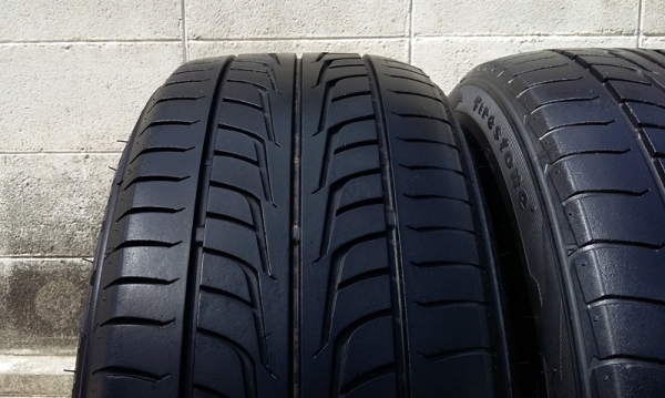 ยาง,215-45-17 Firestone สภาพดีไม่ปะปี08 สี่เส้น 1,700