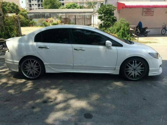 Honda Civic ปี10  ออโต้  เครื่อง1.8   ตัวTOP ล้อแม็ก