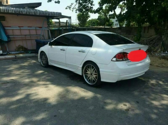 Honda Civic ปี10  ออโต้  เครื่อง1.8   ตัวTOP ล้อแม็ก