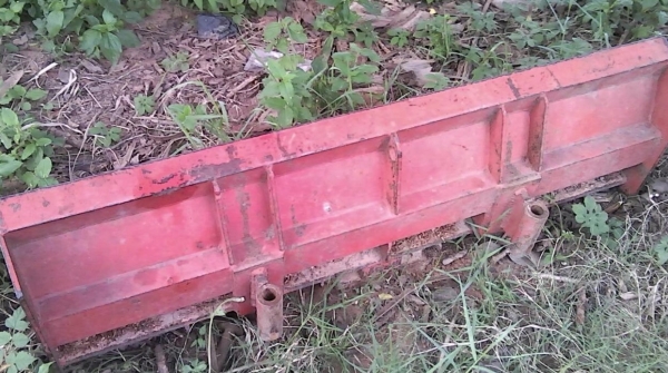 KUBOTA L3408 - 2 เพลา รถสภาพดีบอดี้สวยๆพร้อมใช้งาน อุปกรณ์ครบพร้อม มีใบดันหน้า,ผานพรวนดิน 5 เครื่องยนต์แรงดีกำลังไม่มีตก ระบบเกียร์ไม่มีปัญหาเดินหน้าถอยหลังใช้งานได้ดีครับ ระบบไฮดรอลิกส์ไม่มีแตกเยิ้ม หางยกได้ดีไม่มีปัญหา ช่วงล่างดียาง 4 เส้นประมาณ 60\% พร้