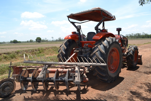 ขาย รถแทรกเตอร์ KUBOTA รุ่น M9540