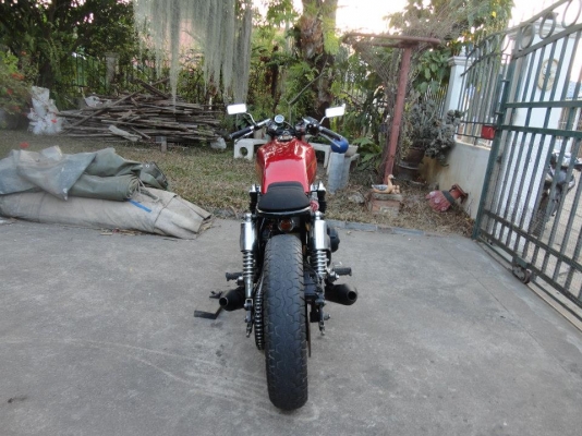 cb 750 สภาพตามรูปเลยครับ (ซื้อขายแลกเปลี่ยนแล้วครับ)