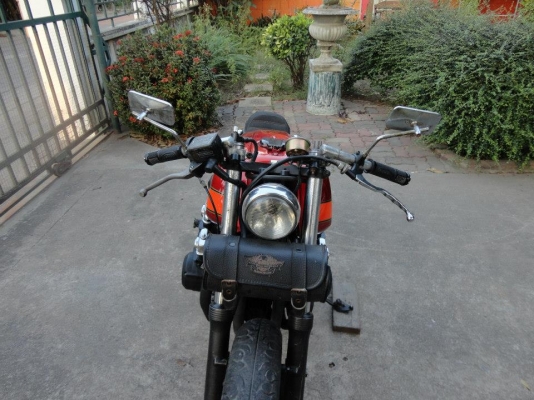 cb 750 สภาพตามรูปเลยครับ (ซื้อขายแลกเปลี่ยนแล้วครับ)