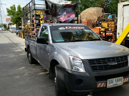 แจ้งลูกค้า สมุทรสาครครับ- เราจัดส่ง หัวกระแทก ติด แบคโฮ PC 120 ไปกับรถรับจ้างทะเบียนนี้นะครับ