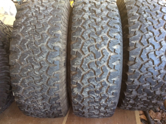 ยาง บี เอฟ ออล 285/75/16 ปี 12