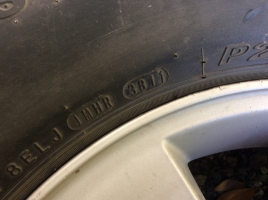 ล้อวีโก้พร้อมยาง 265/70/16 ล้อวีโก้พร้อมยาง 265/70/16