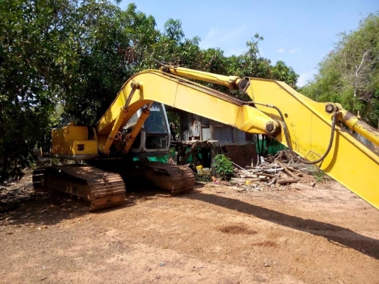 ขายรถขุดแบ็คโค sumitomo 200-3 สภาพพร้อมใช้งาน เอวดี บูมสวยเครื่องดี ช่วงล่างดี ปั๊มแห้งพร้อมลงลุยงาน