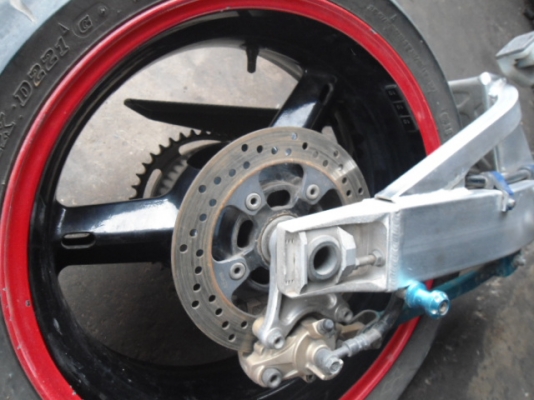 ขายอะไหล่k1-2สวิงอาร์มครบชุด  กันสบัดติดรถ