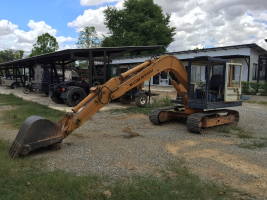 ขาย komatsu pc 60 - 3 (ปั้มนิ้ว)