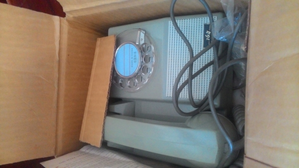 ขายโทรศัพท์บ้านแบบแป้นหมุนของใหม่ยังอยู่ในกล่องผลิต ปี ค.ศ1979(2522)