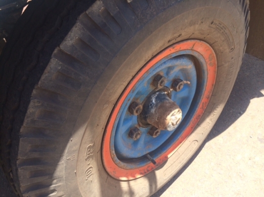 ขาย รถอีแต๋น 4 ล้อสภาพดีพร้อมเครื่องคูโบต้า 12 แรง มีเกียร์สโลว์ ขาย รถอีแต๋น 4 ล้อสภาพดีพร้อมเครื่องคูโบต้า 12 แรง มีเกียร์สโลว์