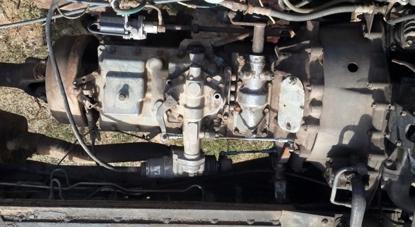 ขาย10ล้อ 2เพลา 220เทอร์โบฟิตแน่น หัวแชชซี FN527 FUSO แชชซีสวยเครื่องดี 10สปีดฟลูเลอร์ เอกสานเล่มทะเบียนพร้อมโอน