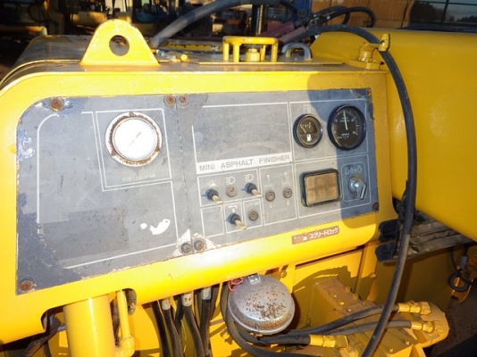 มาให้ตามคำเรียกร้องครับ - กับภาพถ่ายเครื่องยนต์ รถปูยาง สภาพสวยมาก เก่านอก SUMITOMO: HA25C-2 มาให้ตามคำเรียกร้องครับ - กับภาพถ่ายเครื่องยนต์ รถปูยาง สภาพสวยมาก เก่านอก SUMITOMO: HA25C-2