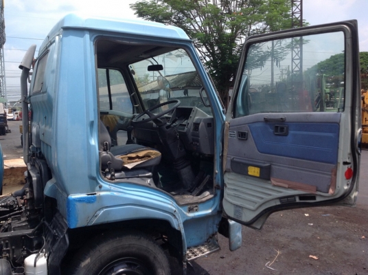 ขาย รถโม่ HINO FC โม่ 2.5Q