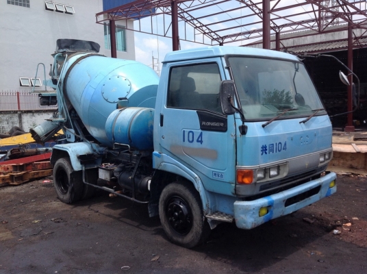 ขาย รถโม่ HINO FC โม่ 2.5Q