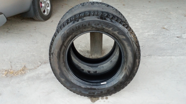 ขายยางบริสโตน 245/65/17 ปี13 2เส้น 1000 บาทครับ ยางสวยๆครับ ขายยางบริสโตน 245/65/17 ปี13 2เส้น 1000 บาทครับ ยางสวยๆครับ