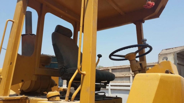 ขายรถตักCAT 950 ดั้มเบรค ขายรถตักCAT950 สภาพดี -เครื่องดี -เกียร์ดี -เบรคดี ชุดแขนไม่มีแตกร้าวสวยจริงๆ ต้องเก็บรั่วไหลนิดหน่อย ที่สำคัญขายถูกมากครับ  ขาย450,000บาท สนใจมาขับทดสอบได้เลยครับ