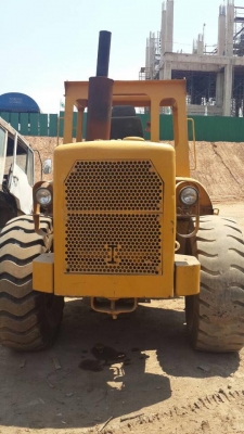 ขายรถตักCAT 950 ดั้มเบรค ขายรถตักCAT950 สภาพดี -เครื่องดี -เกียร์ดี -เบรคดี ชุดแขนไม่มีแตกร้าวสวยจริงๆ ต้องเก็บรั่วไหลนิดหน่อย ที่สำคัญขายถูกมากครับ  ขาย450,000บาท สนใจมาขับทดสอบได้เลยครับ