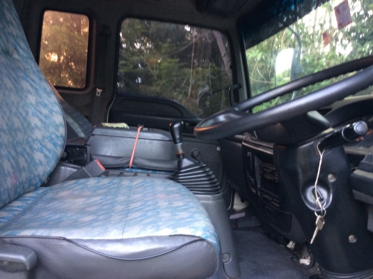 ขาย 6 ล้อ Euro 2 ISUZU DECA 200 แรง ยาว 7.20 เมตร รถเดิมๆสวยมาก พร้อมใช้งาน รถห้างแท้ รถมือเดียว