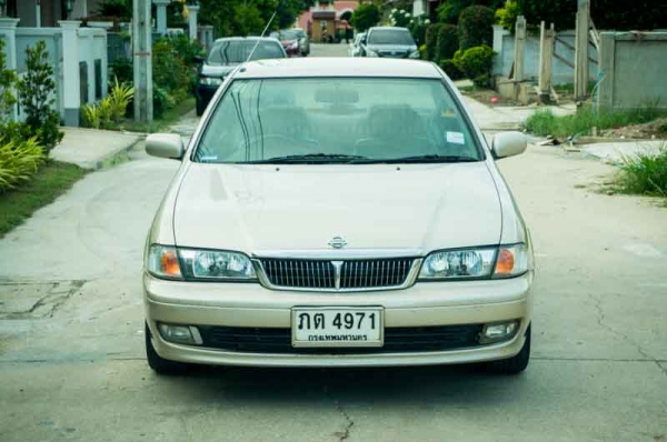 sunny B14 ไฟแยก ปี2000 LPG สภาพสวย sunny B14 ไฟแยก ปี2000 LPG สภาพสวย