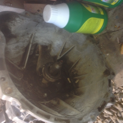 ขายเกียร์ธรรมดาห้าสปีดเป็นเกียร์โตโยต้า 1G หัวหมู 2L ขายเกียร์ธรรมดาห้าสปีดเป็นเกียร์โตโยต้า 1G หัวหมู 2L