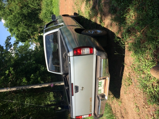 ขาย ฟอนเทีย ปี 48 เคื่อง 3000 สภาพสวย พร้อมใช้