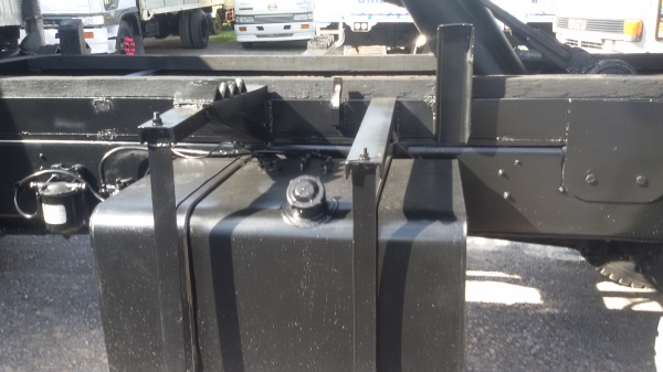 ขายรถ 10 ล้อ HINO สิงไฮเทคFL3H195แรงม้า สภาพสวยเดิม รถมือเดียว รถร้านวัสดุก่อสร้าง เภาท้ายZM. เบรคโปรเซียล เครื่องดี คัชชีสวย เดิม กระจกไฟฟ้า รถห้างแท้ พร้อมใช้งานเลยครับ ม ขายรถ 10 ล้อ HINO สิงไฮเทคFL3H195แรงม้า สภาพสวยเดิม รถมือเดียว รถร้านวัสดุก่อสร้าง เภาท้ายZM. เบรคโปรเซียล เครื่องดี คัชชีสวย เดิม กระจกไฟฟ้า รถห้างแท้ พร้อมใช้งานเลยครับ ม