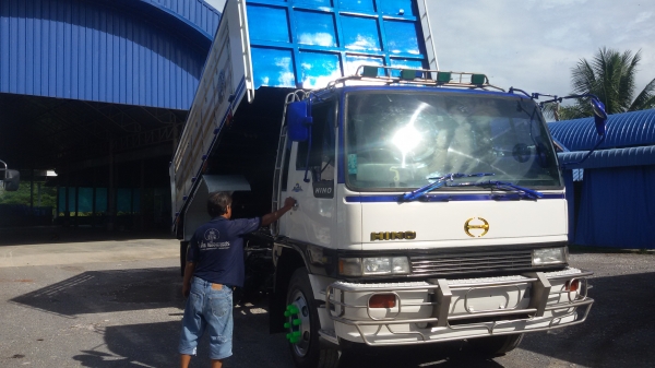 ขายรถ 10 ล้อ HINO สิงไฮเทคFL3H195แรงม้า สภาพสวยเดิม รถมือเดียว รถร้านวัสดุก่อสร้าง เภาท้ายZM. เบรคโปรเซียล เครื่องดี คัชชีสวย เดิม กระจกไฟฟ้า รถห้างแท้ พร้อมใช้งานเลยครับ ม ขายรถ 10 ล้อ HINO สิงไฮเทคFL3H195แรงม้า สภาพสวยเดิม รถมือเดียว รถร้านวัสดุก่อสร้าง เภาท้ายZM. เบรคโปรเซียล เครื่องดี คัชชีสวย เดิม กระจกไฟฟ้า รถห้างแท้ พร้อมใช้งานเลยครับ ม