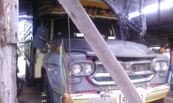 isuzu 10 ล้อหน้ายาว เพลาเดียวสวยๆ