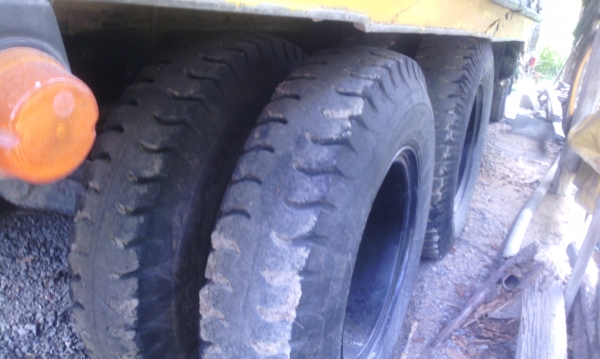 isuzu 10 ล้อหน้ายาว เพลาเดียวสวยๆ