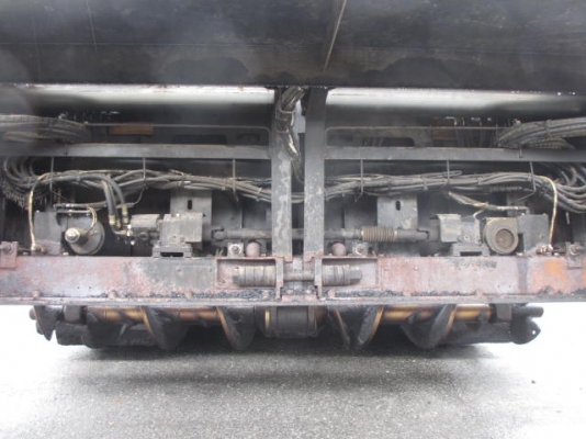 MITSUBISHI MF61E #A5P*****  3583ชม. ปี2003  6เมตร ตีนแทรค หากรอของได้ 30-45 วัน ติดต่อคุยกันได้เลยครับ