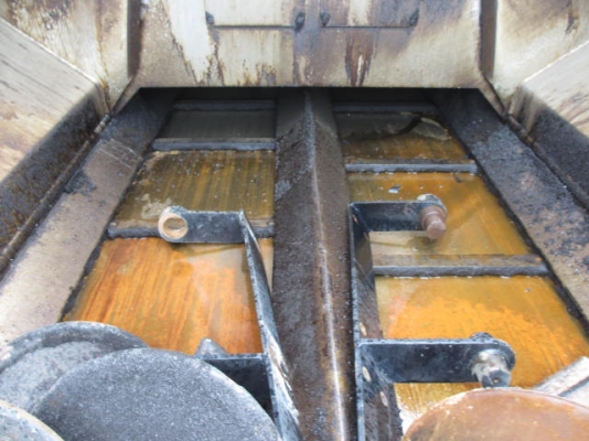 MITSUBISHI MF61E #A5P*****  3583ชม. ปี2003  6เมตร ตีนแทรค หากรอของได้ 30-45 วัน ติดต่อคุยกันได้เลยครับ