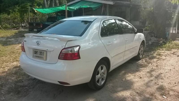 ปี2011ตัวE นิววีออส สภาพพร้อมใช้งาน เคยโดนกันชนหน้ามา คานเดิม หม้อน้ำเดิมๆ ข้างหลังเล็กน้อย เก็บลอยขูดขีดให้แล้วรอบคัน ขัดเงารอบคัน เล่มบุค พร้อมใช้งานเลยคาบบ ปี2011ตัวE นิววีออส สภาพพร้อมใช้งาน เคยโดนกันชนหน้ามา คานเดิม หม้อน้ำเดิมๆ ข้างหลังเล็กน้อย เก็บลอยขูดขีดให้แล้วรอบคัน ขัดเงารอบคัน เล่มบุค พร้อมใช้งานเลยคาบบ