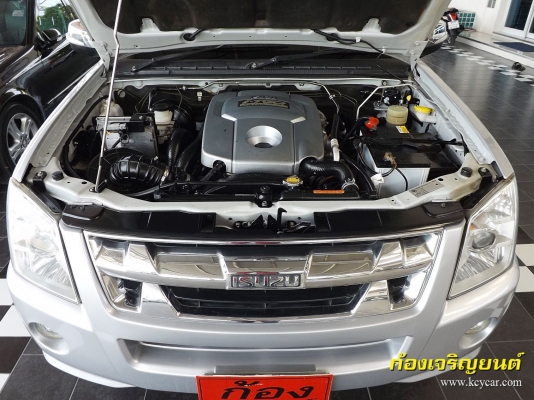 ISUZU DMAX SLX CAB 2.5 iTEQ SUPER TITANIUM ปี 2011