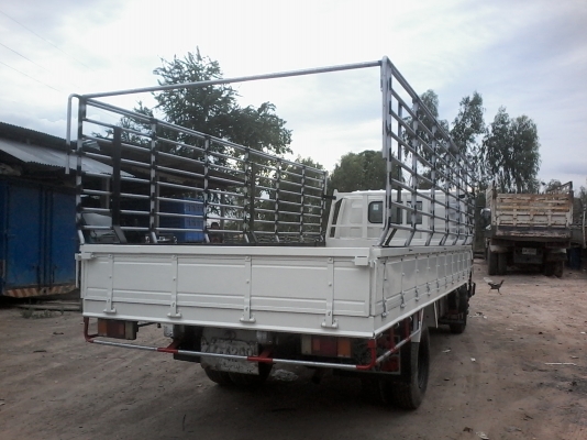 รถisuzu  115  แรง  เครื่องดี  ครัชชีสวย  พร้อมใช้งาน