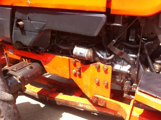 ขายรถไถKubota L4508 (4WD) พร้อมใบมีดหน้าและผานบุกเบิกช้าง รถสวยพร้อมใช้งาน
