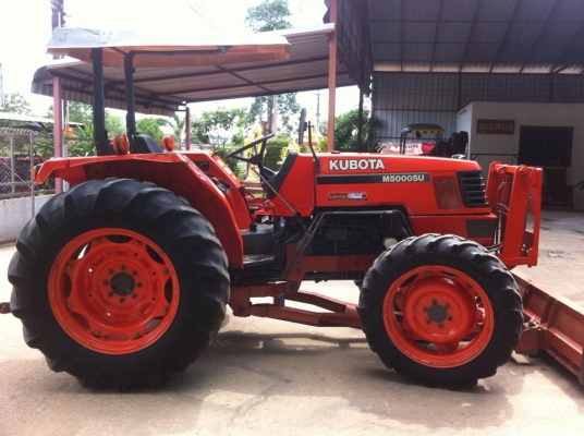 ขายรถไถ Kubota M5000 SU(4WD) พร้อมดันหน้า+ผานพรวน รถบ้าน เดิมๆ พร้อมใช้งานครับ ขายรถไถ Kubota M5000 SU(4WD) พร้อมดันหน้า+ผานพรวน รถบ้าน เดิมๆ พร้อมใช้งานครับ