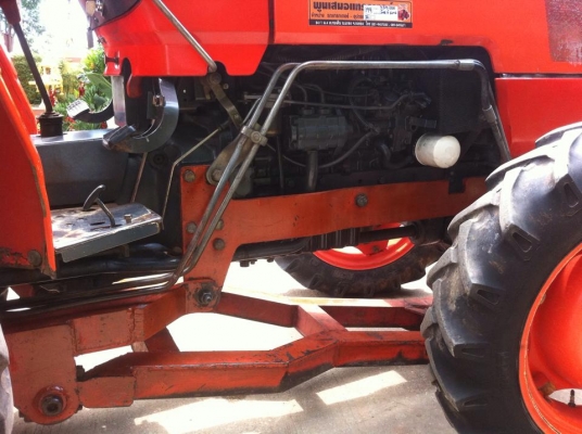 ขายรถไถ Kubota M5000 SU(4WD) พร้อมดันหน้า+ผานพรวน รถบ้าน เดิมๆ พร้อมใช้งานครับ ขายรถไถ Kubota M5000 SU(4WD) พร้อมดันหน้า+ผานพรวน รถบ้าน เดิมๆ พร้อมใช้งานครับ