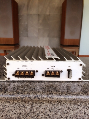 แอมป์ HI-END สภาพเดิมๆสวยคับ แอมป์ HI-END สภาพเดิมๆสวยคับ