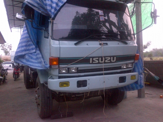 ขายสิบล้อ ISUZU 240 แรงม้า 2 เพลา สวยราคา 1150000 บาท ไฟแนนท์จัดได้ 800000 บาท โทร 0843376760 ขายสิบล้อ ISUZU 240 แรงม้า 2 เพลา สวยราคา 1150000 บาท ไฟแนนท์จัดได้ 800000 บาท โทร 0843376760