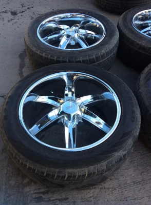 ล้อโครเมี่ยม ขอบ20 พร้อมยาง 265-50-20 ปีสวยมากๆ ถูกสุดๆครับ