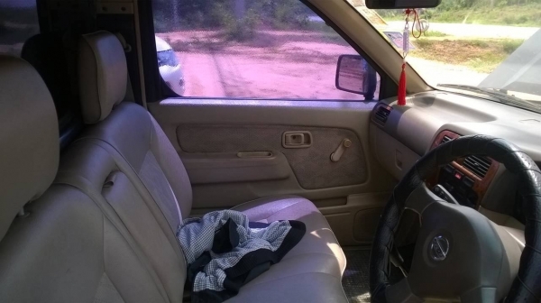 ขายกระบะตอนเดียว NISSAN ปี 45 เครื่อง TD27 แน่นไม่หลวมไม่ไอ คัสซีสวย ยางดี แอร์เย็น ทะเบียนพร้อมโอนครับ ขายกระบะตอนเดียว NISSAN ปี 45 เครื่อง TD27 แน่นไม่หลวมไม่ไอ คัสซีสวย ยางดี แอร์เย็น ทะเบียนพร้อมโอนครับ