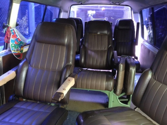 ขายรถตู้ไฮเฮช 2500 ดีเซล สภาพเดิมทุกชิ้น ขายรถตู้ไฮเฮช 2500 ดีเซล สภาพเดิมทุกชิ้น