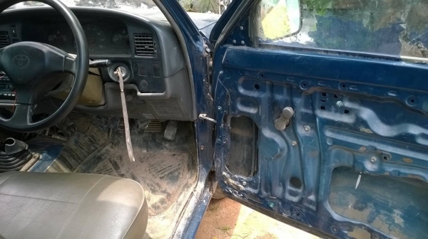 ขายกระบะตอนเดียว ไมตี้เอกซ์ ปี 36 เครื่องดีไม่หลวม คัสซีสวยตลอดเส้น กระบะนิดหน่อย ทะเบียนพร้อมครับ